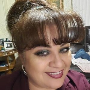 Meet your Posher, Hilda